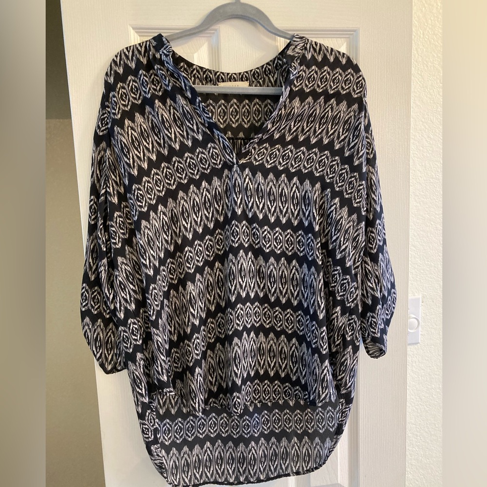 Lush blouse size XL